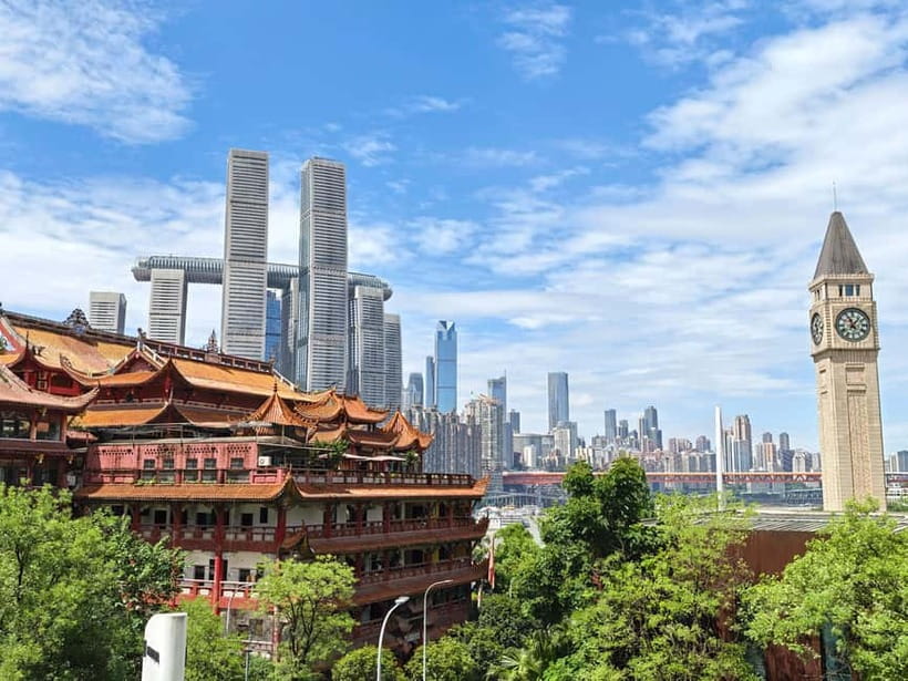 Chongqing: Trendy Spots, Cableway & Ferry Private Tour - Luohan Temple: 1,000 years of stone carvings and incense