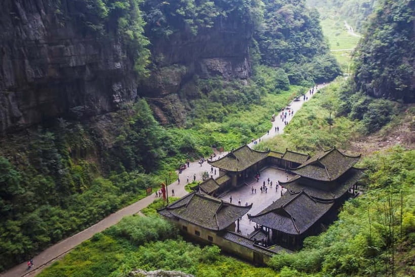 Chongqing: Wulong 2 Spots All-inclusive Luxury Private Trip - Chongqing to Wulong without the stress: private timing beats buses