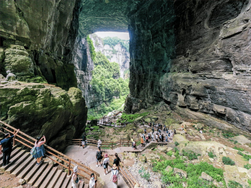 Chongqing: Wulong 2 Spots All-inclusive Luxury Private Trip - Elevator access and free time: how to get your photos without losing the day