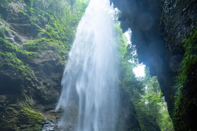 Chongqing Wulong: All inclusive luxury private trip to 2 spots - Lunch and the 1-Hour Reset: More Time Than You Think