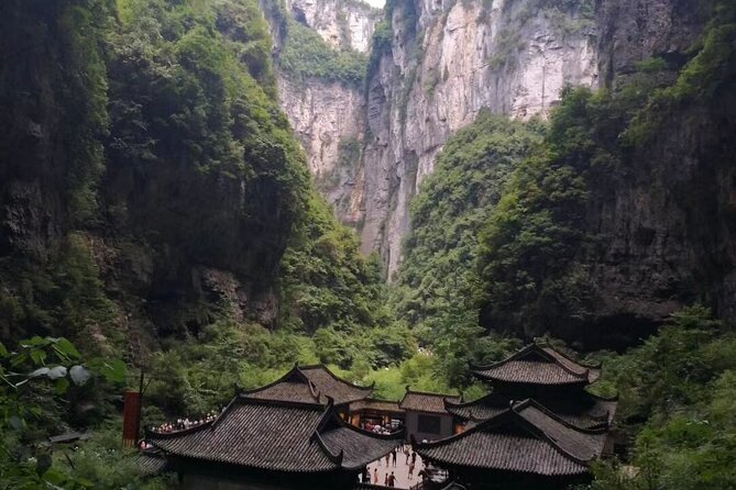 Chongqing Wulong Exploration Private Day Tour With the Lunch - Guide vs. no guide: when it matters most