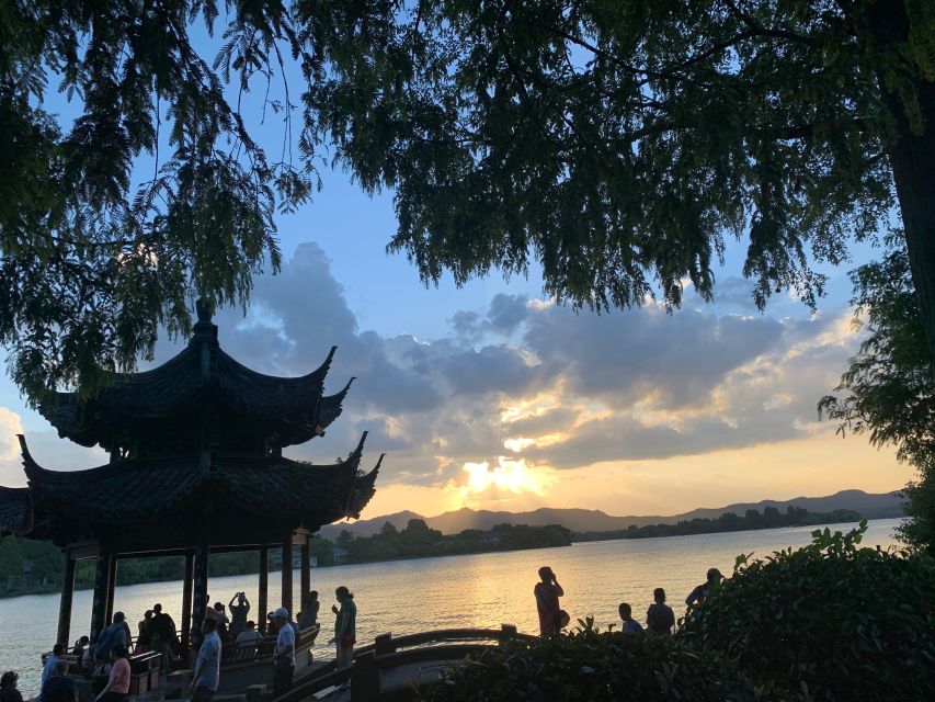 Customized Hangzhou Guided Tour Based on Your Interests - Guo’s Garden and Leifeng Pagoda: Quiet Corners and Big Views