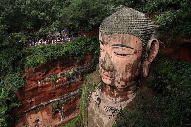 Day tour Chengdu Panda Base Leshan Giant Buddha with local Lunch - Leshan Giant Buddha: 71 Meters of Stone and How You Can View It