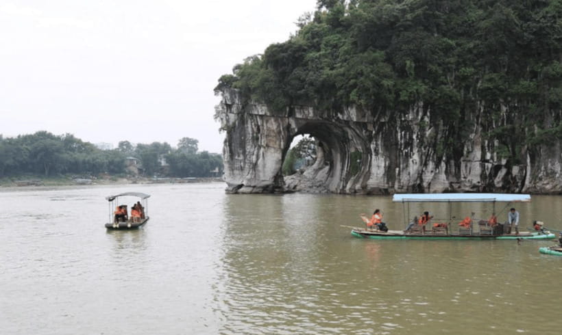 Discover Guilin's Gems:Guangzhou-Bullet Train Highlight Tour - Elephant Trunk Hill: The Iconic Shape and the Folklore Behind It