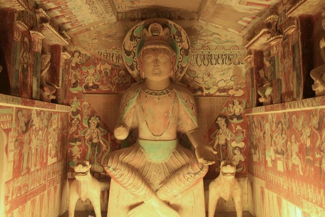 Dunhuang Private Day Tour Mogao Grottoes, Singing Dunes and Crescent Moon Spring - Lunch, Bottled Water, and Desert-Worthy Comfort