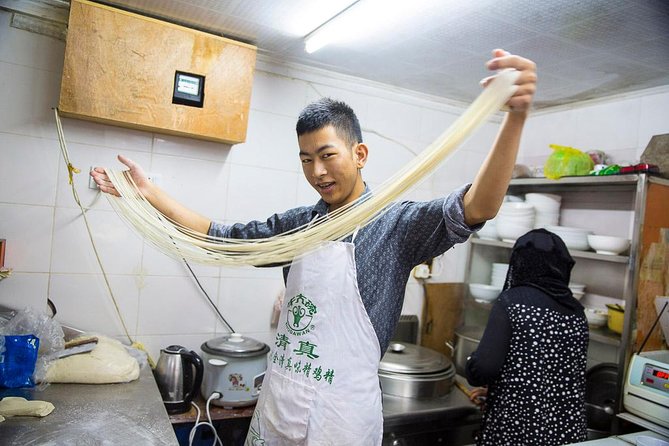 Eat Like a Local: Street Breakfast Tour in Shanghai - Street breakfast tastings: dumplings, hand-pulled noodles, soup dumplings and sweet treats