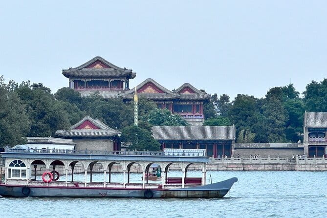 Exclusive Mutianyu Great Wall and Summer Palace Private Day Tour - Mutianyu Great Wall: Rugged Views and a Less Chaotic Base