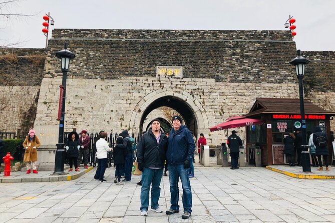 Flexible Private Nanjing City Highlights Day Tour - The private car and lunch that keep stress low