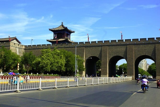 Flexible Xian Terracotta Warriors Day Tour from Shanghai - What a full day in Xian feels like (without wasting time)