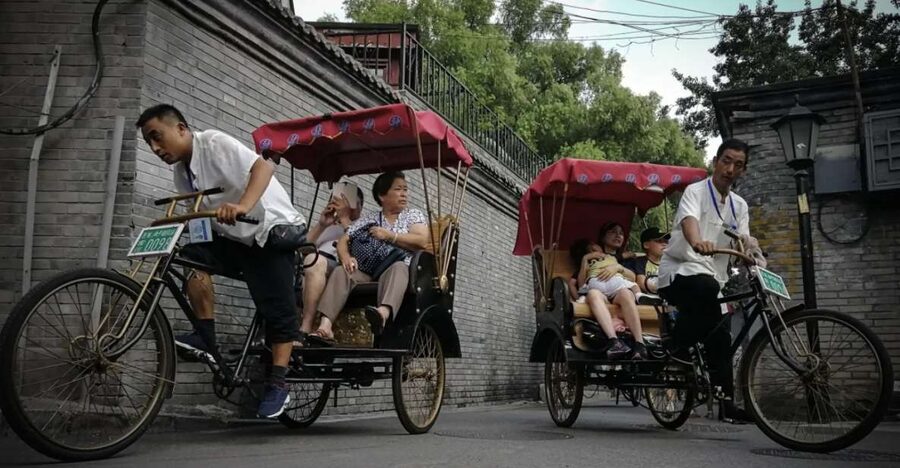 Forbidden City&Hutong Private Tour w/Historic Site Add-ons - Forbidden City: seeing the central axis and Imperial Garden details