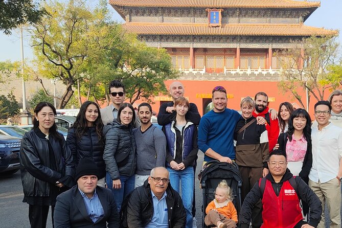 Forbidden City&T-Square Small GroupTours w/ ticket(Eng/Esp Guide) - The small-group advantage: hearing your guide and staying together