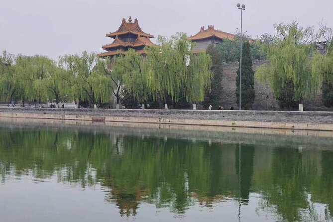 Forbidden City Ticket/ The Palace Museum or Group Tours Options - The Hutong side: food stops plus beer and soda tastings