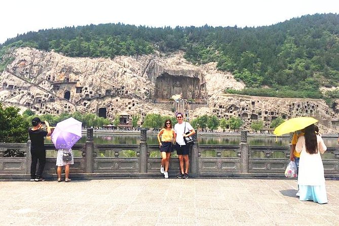 Form Xi'an To Luoyang Longmen Grottoes & Shaolin Temple Day Tour by Bullet Train - The value of a Luoyang day trip built around a bullet train