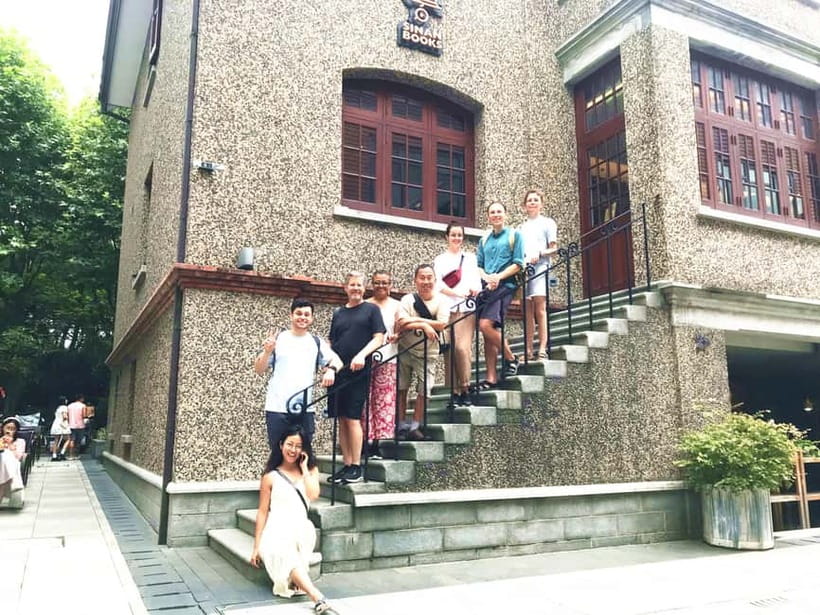 French Concession Walking Tour with Real Local - Meeting at Okura Garden Hotel and finding the start fast