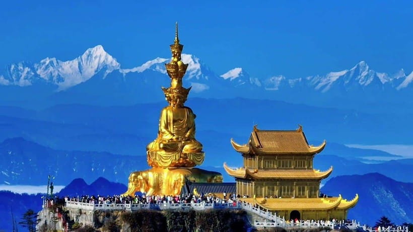 From Chengdu: Mount Emei Day Trip with Golden Summit Visit - From Chengdu pickup to the scenic approach at Leidongping