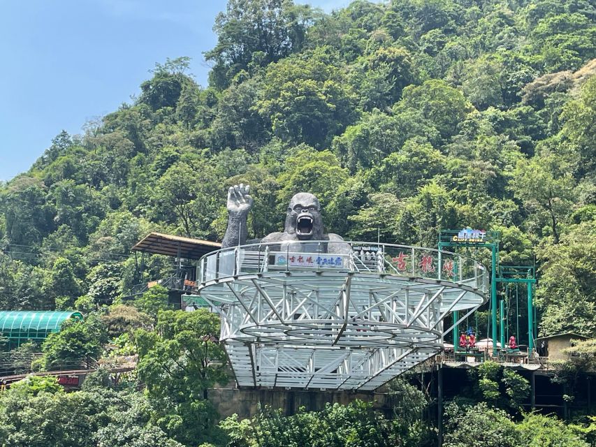 From Guangzhou: Gulong Canyon Private Day Tour - Price and value: what $119 per person buys you