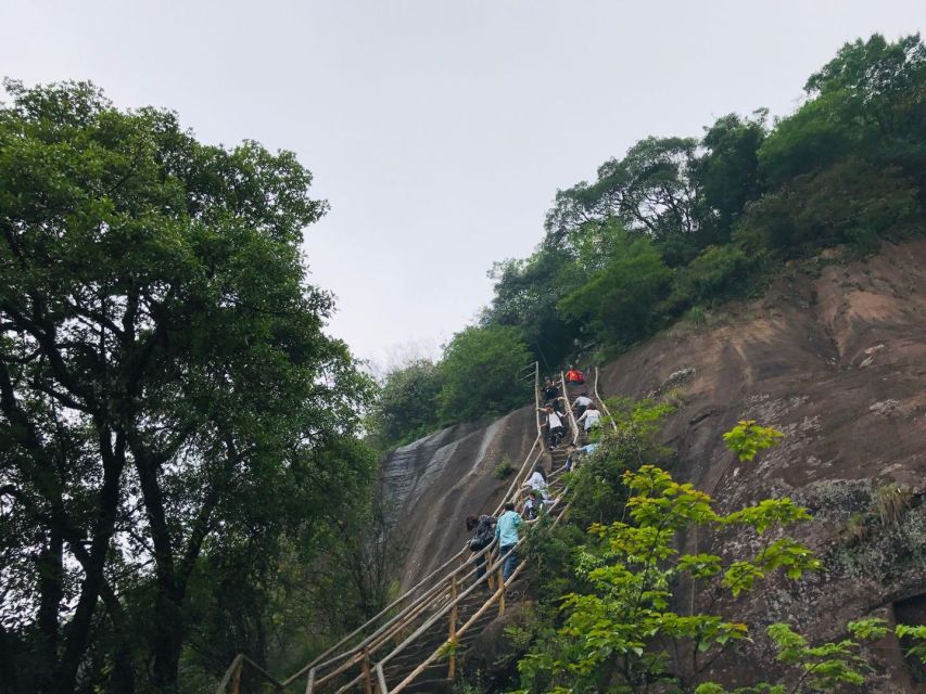 From Guangzhou: Mount Danxia and Nanhua Temple Full-Day - Climbing to Zhanglao Summit: The Part That Rewards Your Feet
