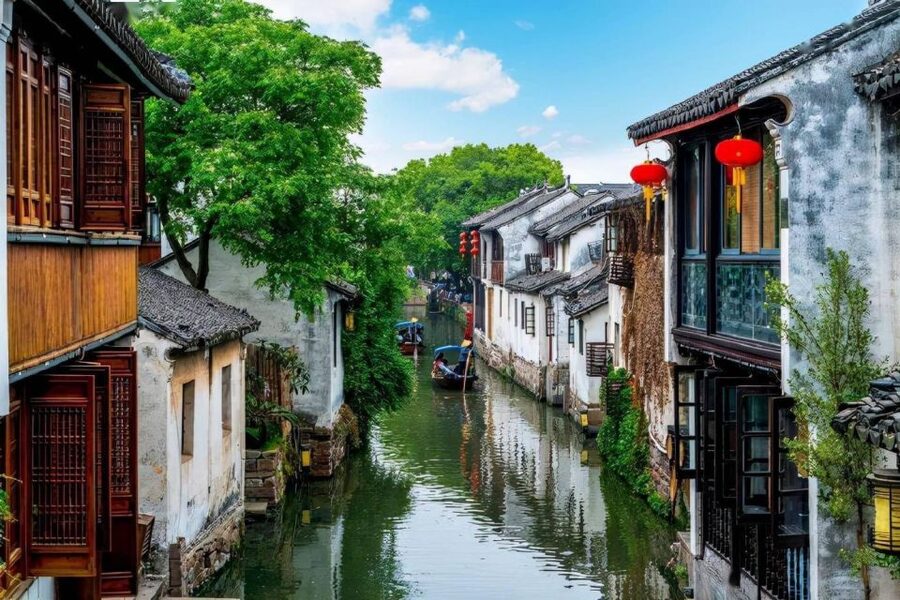 From Shanghai: Private Zhujiajiao Tour with Boat Ride - The Guided Walk Stops That Add Culture, Not Just Checkmarks