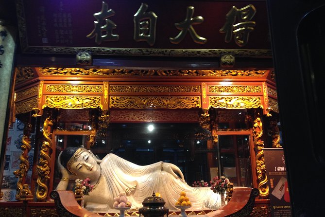 Full-Day Private Guided Tour of Shanghai - Jade Buddha Temple: what you’re really going for