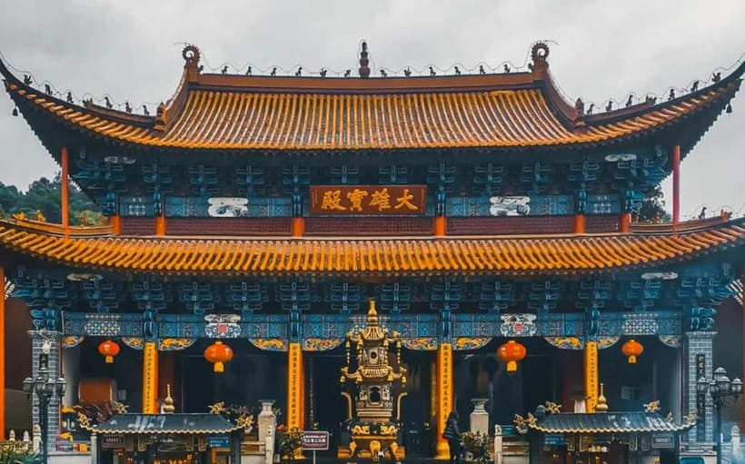 Golden Buddha & Cloud Sea: Emei Mountain Private Tour - Golden Buddha and Cloud Sea: The Big Magic of Mount Emei