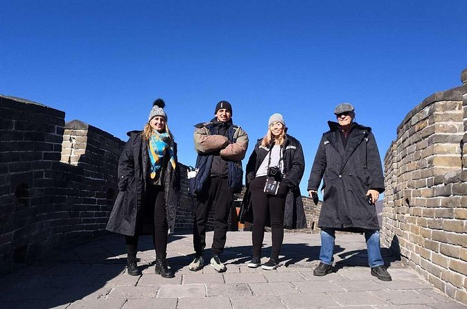 Great Wall With Beijing Capital Airport/Hotel Round-Way Transfer - Price and value for a group of up to 4