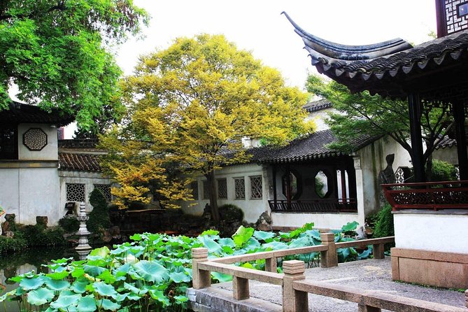 Group Day Tour in Suzhou and Zhouzhuang from Shanghai - Suzhou No.1 Silk Mill: silk making from breeding to weaving