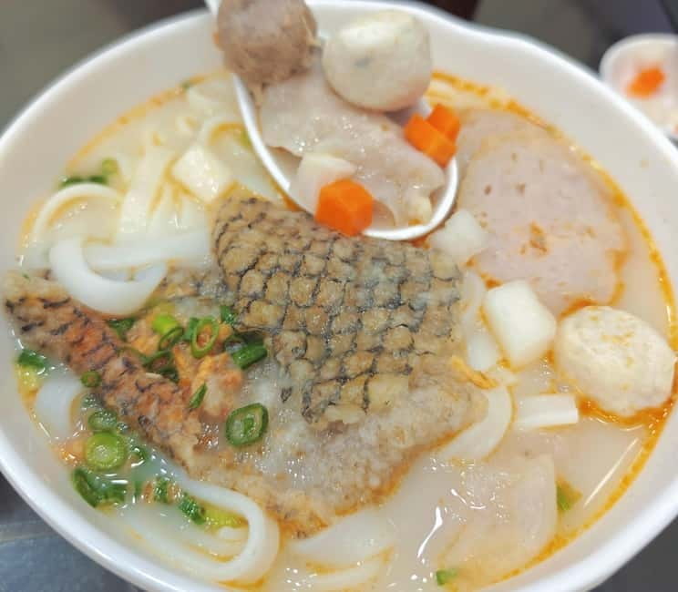 Guangzhou: Food Tour - Eat Like Local + Rice Roll Workshop - Cantonese desserts: buffalo milk double-skin, ginger milk curd, and more