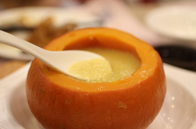 Guangzhou Foodie Tour - Qingping to Huangsha: trading knowledge and getting hungry