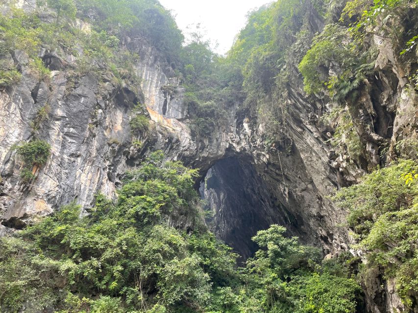 Guangzhou to Gulong Canyon and Cave Fairland PRI Day Tour - The Glass UFO Platform: 72 meters up and the waterfall below