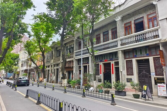 Guangzhou VIP Car Tour– Tailored Sightseeing & Shopping Adventure - Price and Value: Is $179 Worth It for This 4 to 8 Hour Day?