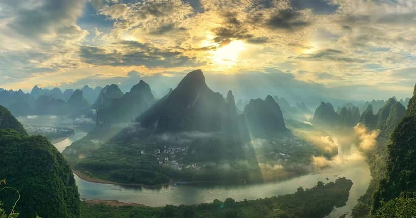Guilin: 1-Day Cave, Xianggong Hill, Bamboo Boat & Show - Key Things I’d Focus On Before You Go