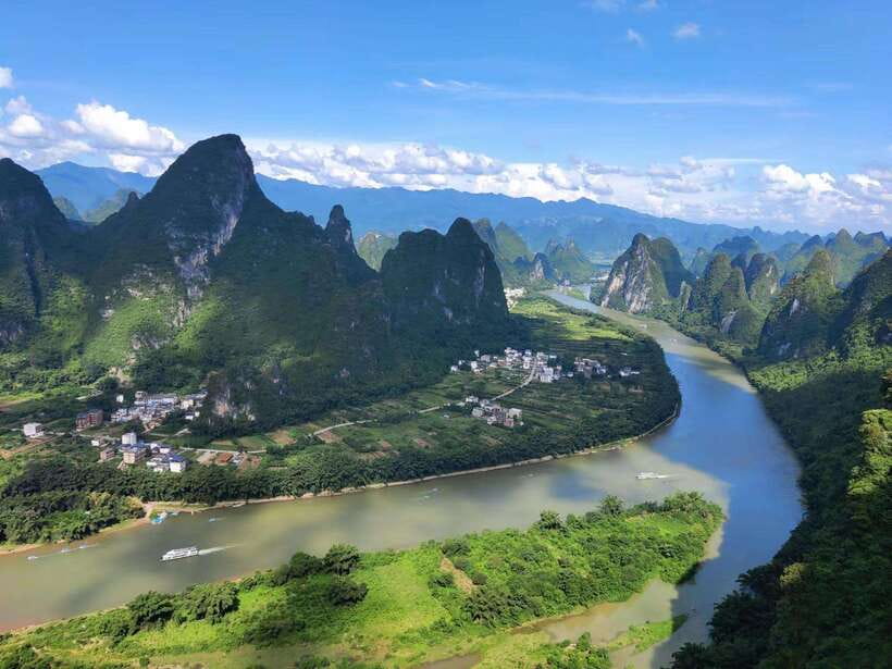 Guilin:1-Day Yangshuo bird's eye view mountains private tour - Who Should Book This Xianggong and Ruyi Peak Day?