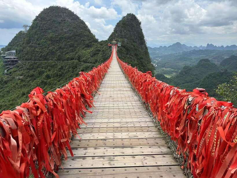 Guilin:1-Day Yangshuo bird's eye view mountains private tour - Moon Hill Photo Stop: Quick Peak-and-Pose Without Turning It Into a Detour