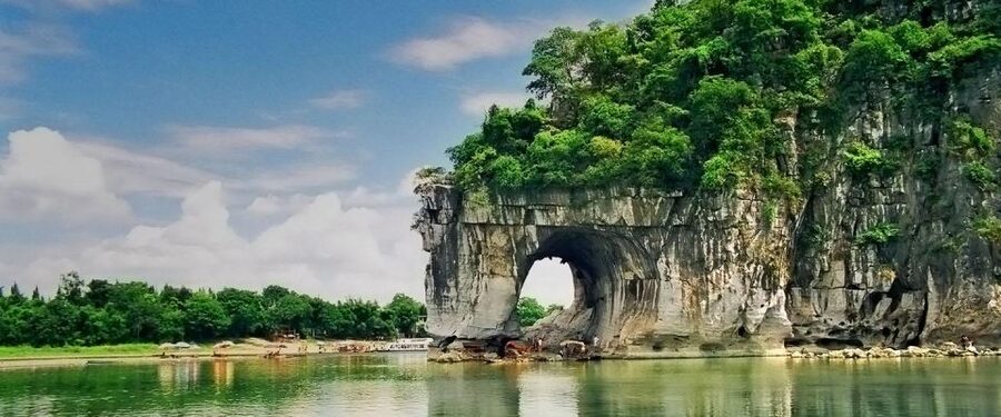 Guilin: 3-Day Private Tour with Longsheng&Cruise to Yangshuo - Choosing the cruise and the lunch package, without getting surprised later