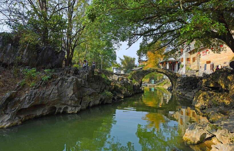 Guilin: Elephant Trunk Hill, Reed Flute Cave & Daxu Old Town - Price and value: why $158 can make sense here