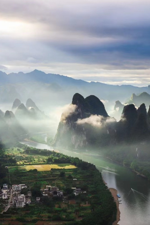 Guilin: Li River Cruise with Buffalo and Tour of Yangshuo - Should you book this Guilin to Yangshuo cruise-bike day?