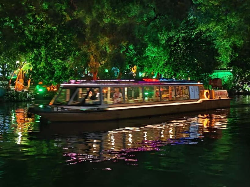 Guilin: Night Cruise on Two Rivers & Four Lakes with Lights - Why Guilin’s Two Rivers and Four Lakes look better at night