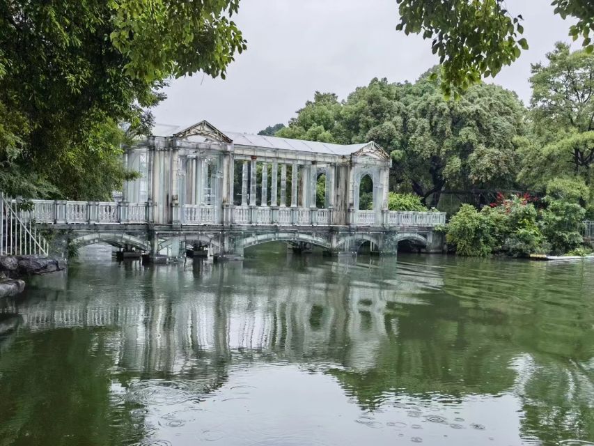 Guilin: Private Full-Day City Tour with Fubo Hill - Price and What You Get for $87