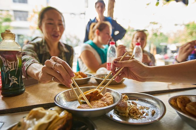 Half-Day Bike Tour of Shanghai Old Town with Food Tasting - Fazang Temple: religion explained in plain terms