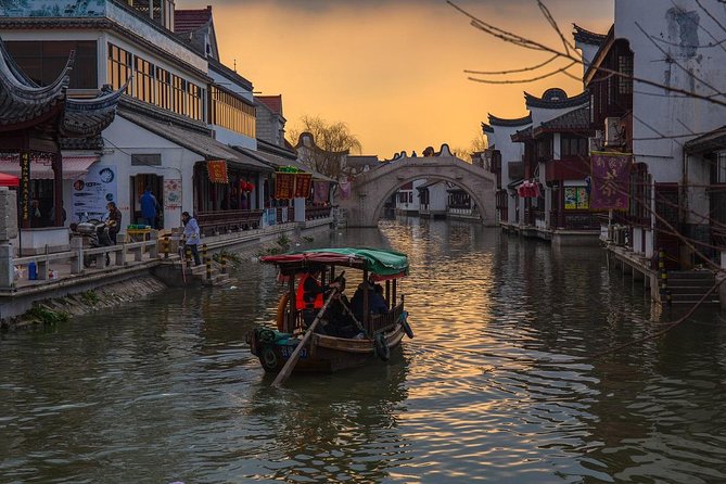 Half Day Private Tour to Zhaojialou Ancient Town with Lunch and Boat Ride - Hotel Pickup and Private Transport: Less Stress, More Time