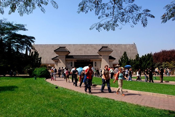 Half-Day Tour: Terracotta Warriors and Horses Museum - What you actually get for $205 per person