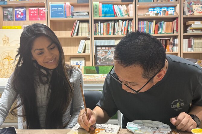 Hands On Chinese Cave Murals with Local Expert - Choosing your mural theme: Buddhas, Bodhisattvas, and Nine-colored Deer