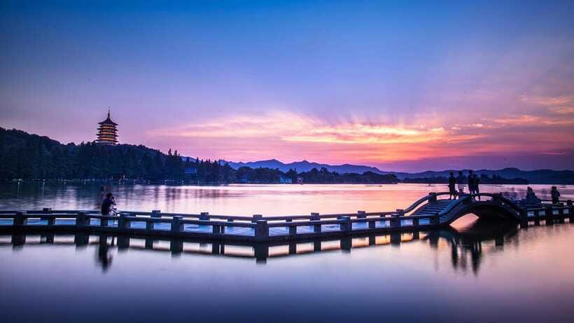 Hangzhou:Luxury West Lake Cruise+Santan Yinyue Island Ticket - Where You Can Disembark After the Island Visit: Hubin, Flower Harbor, Yue Temple