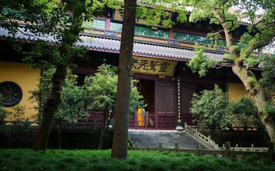 Hangzhou: Private Customized Tour of City's Top Sights - Hefang Street Street Culture, or Meijiawu Longjing Tea
