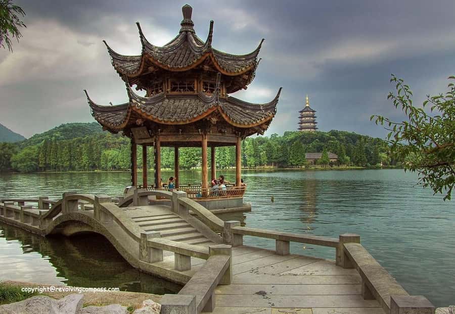 Hangzhou: Private Customized Tour of City's Top Sights - What Makes Guides Like Leo and John Matter Here