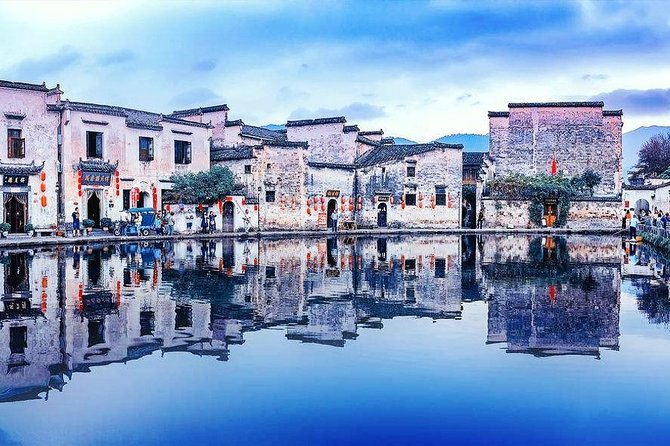 Hongcun Ancient Village Half-Day Private Tour from Huangshan - Hongcun in a Half-Day: What You Actually Get