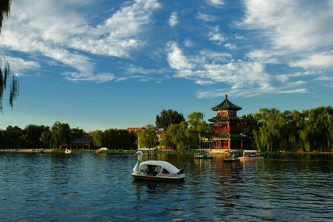 Houhai Hutong Tour: Rickshaw + Prince Gong & Soong Residences - Price and logistics: is $129 per person good value?