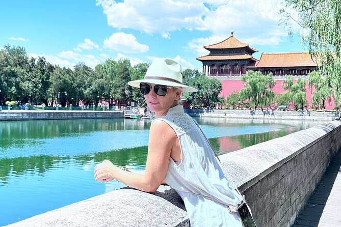 Imperial Secret-Forbidden City and Jingshan Park Small Group Tour - Meeting at Hotel Kapok Beijing, then getting in with less hassle