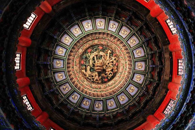 In-depth Forbidden City tour with Royal Icehouse Lunch - Royal Icehouse lunch: a break with a Forbidden City twist