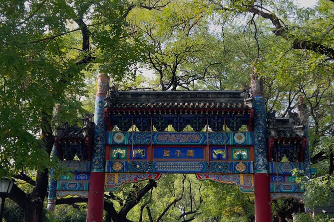Lama Temple Tour with Tickets: Beijing's Hidden Mystical World - Meeting point and timing: plan your day around 3.5 hours
